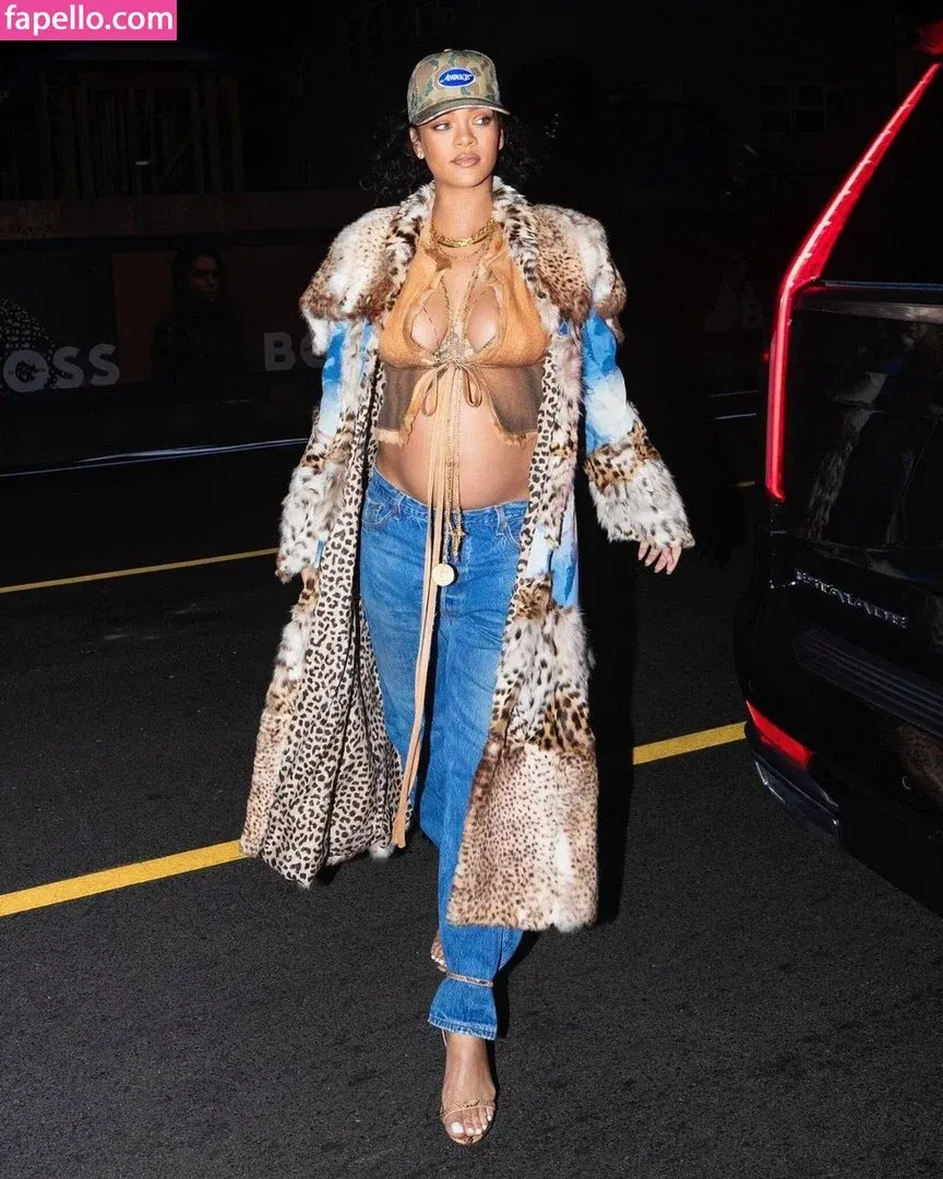 Rihanna Onlyfans Photo Gallery 