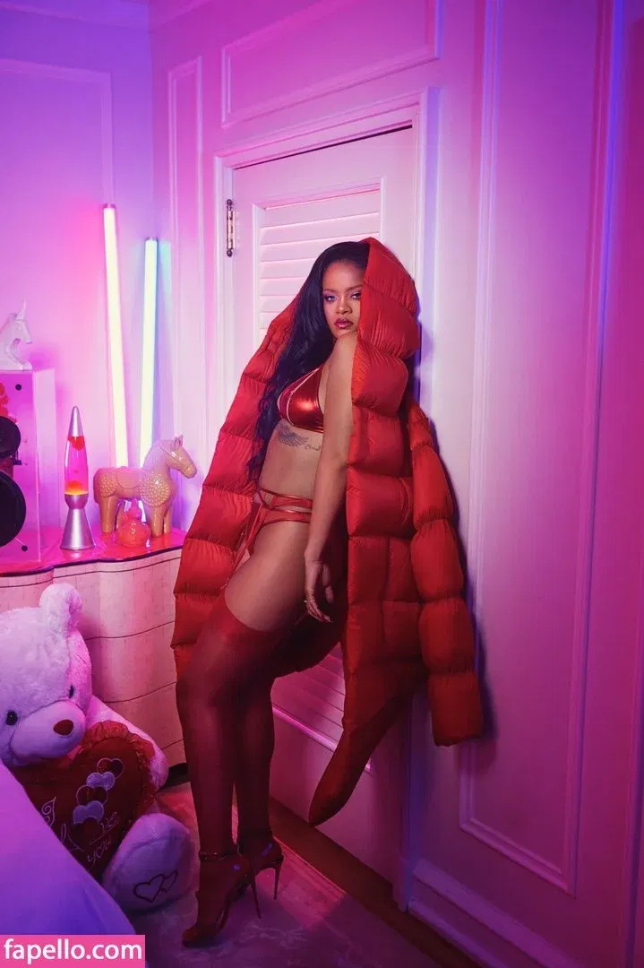 Rihanna Onlyfans Photo Gallery 