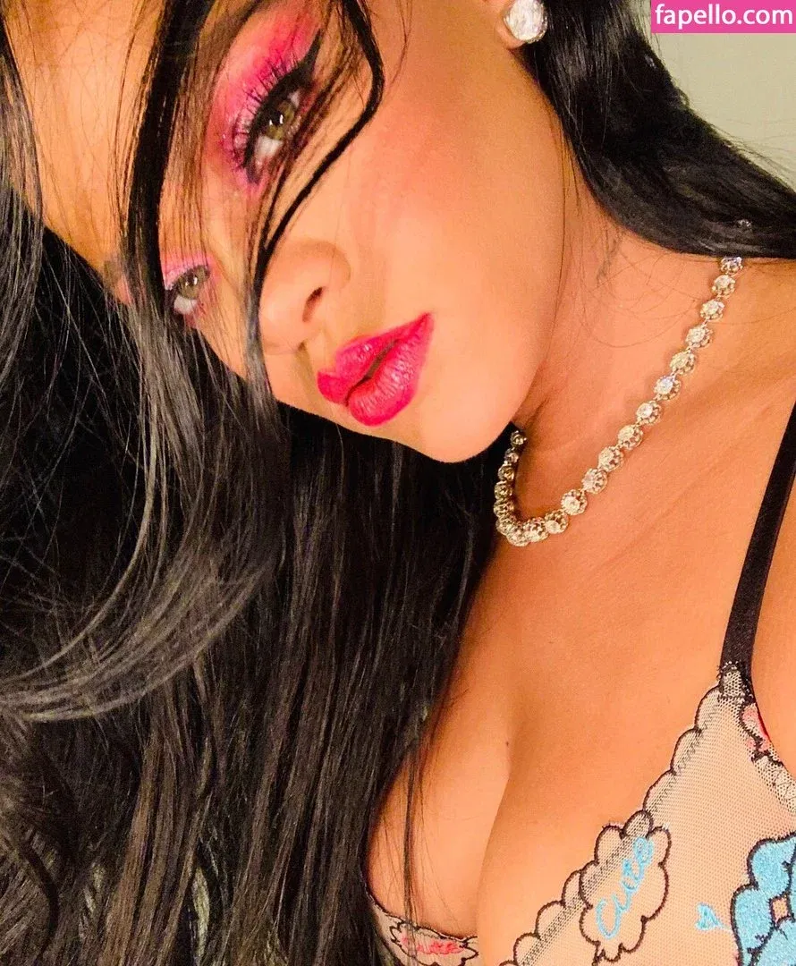 Rihanna Onlyfans Photo Gallery 