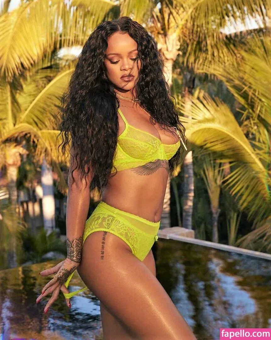 Rihanna Onlyfans Photo Gallery 