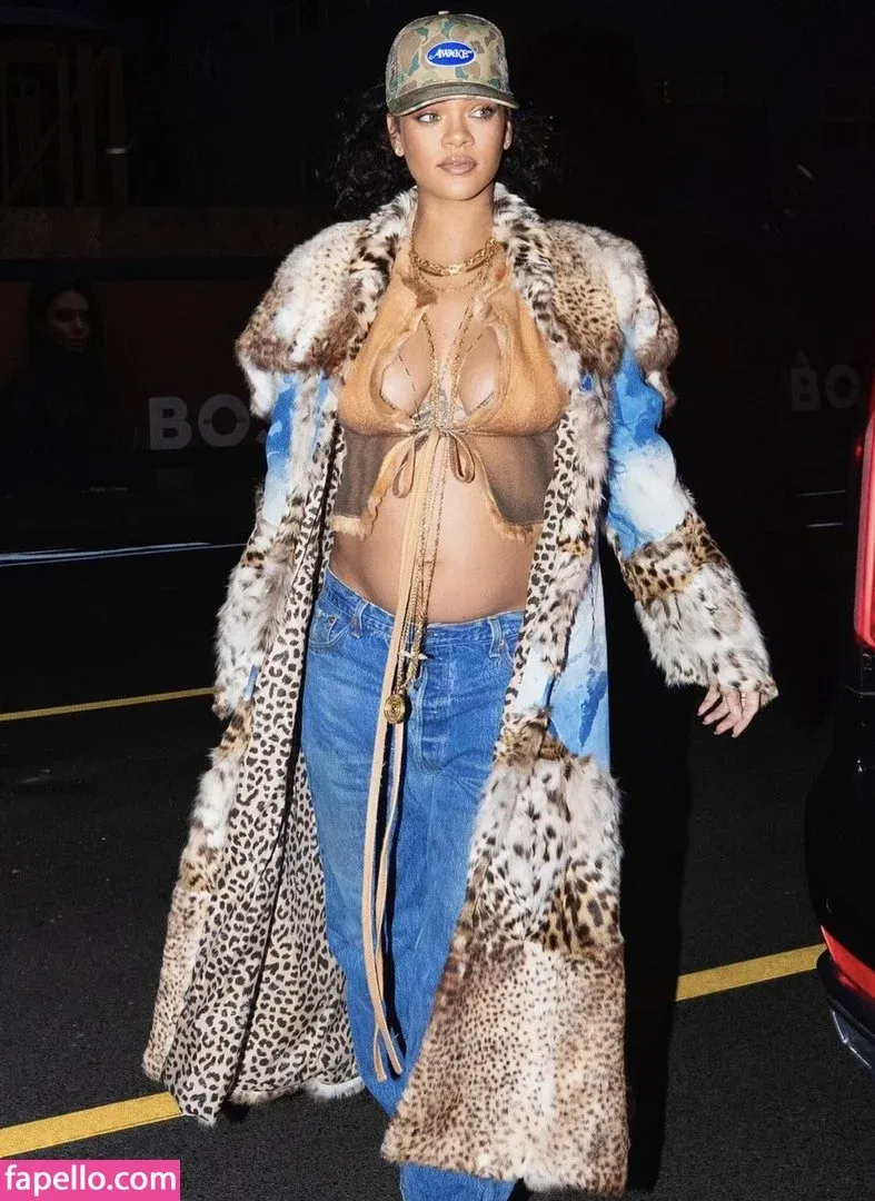 Rihanna Onlyfans Photo Gallery 