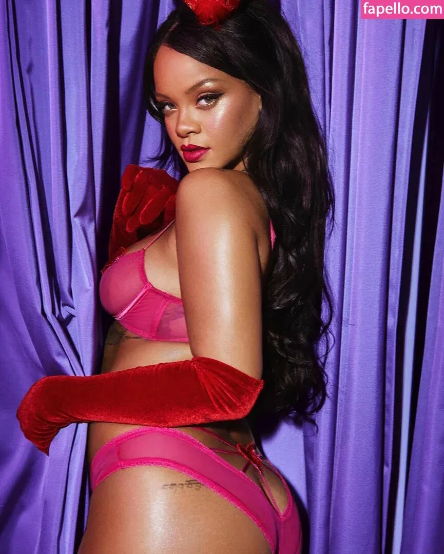 Rihanna Onlyfans Photo Gallery 