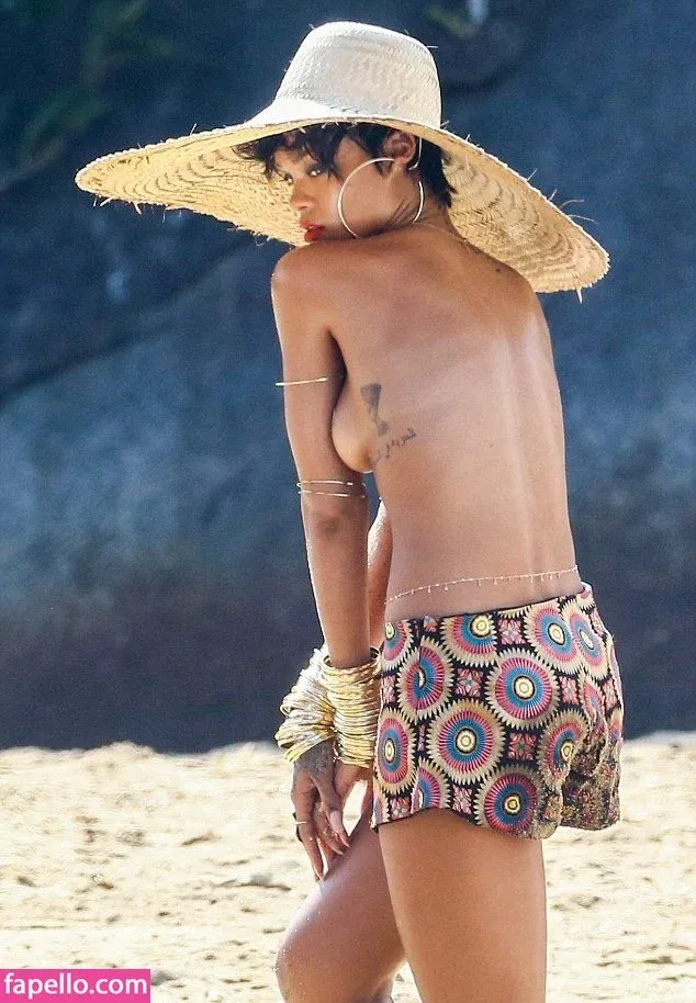 Rihanna Onlyfans Photo Gallery 