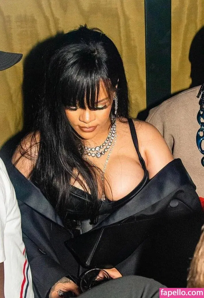 Rihanna Onlyfans Photo Gallery 