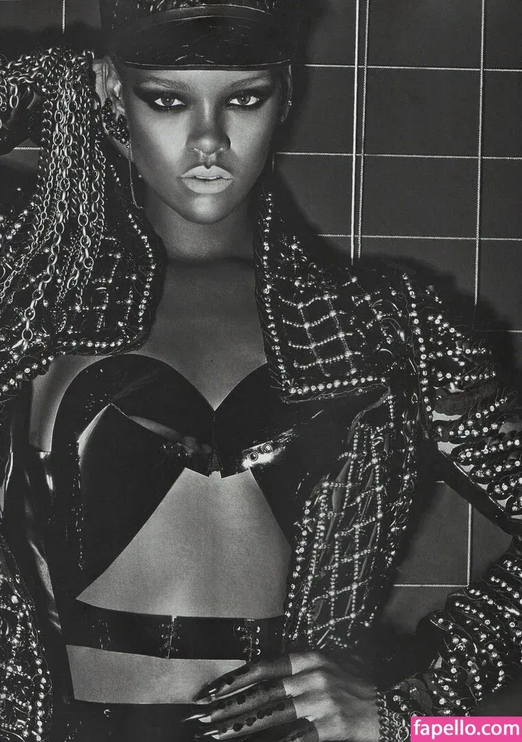 Rihanna Onlyfans Photo Gallery 