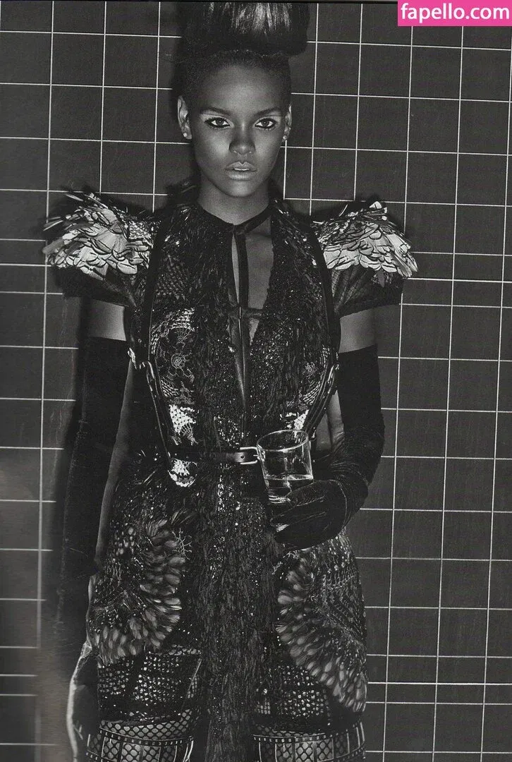 Rihanna Onlyfans Photo Gallery 