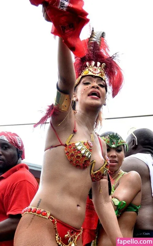 Rihanna Onlyfans Photo Gallery 