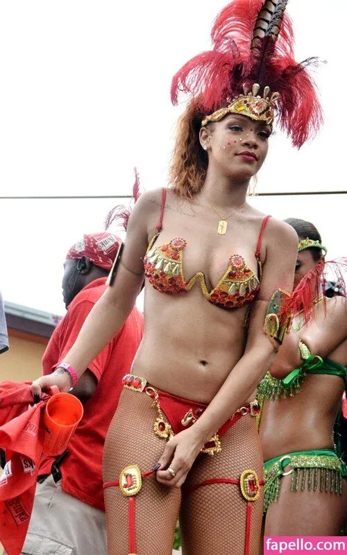 Rihanna Onlyfans Photo Gallery 