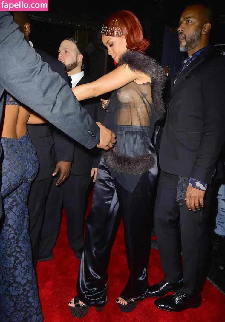 Rihanna Onlyfans Photo Gallery 