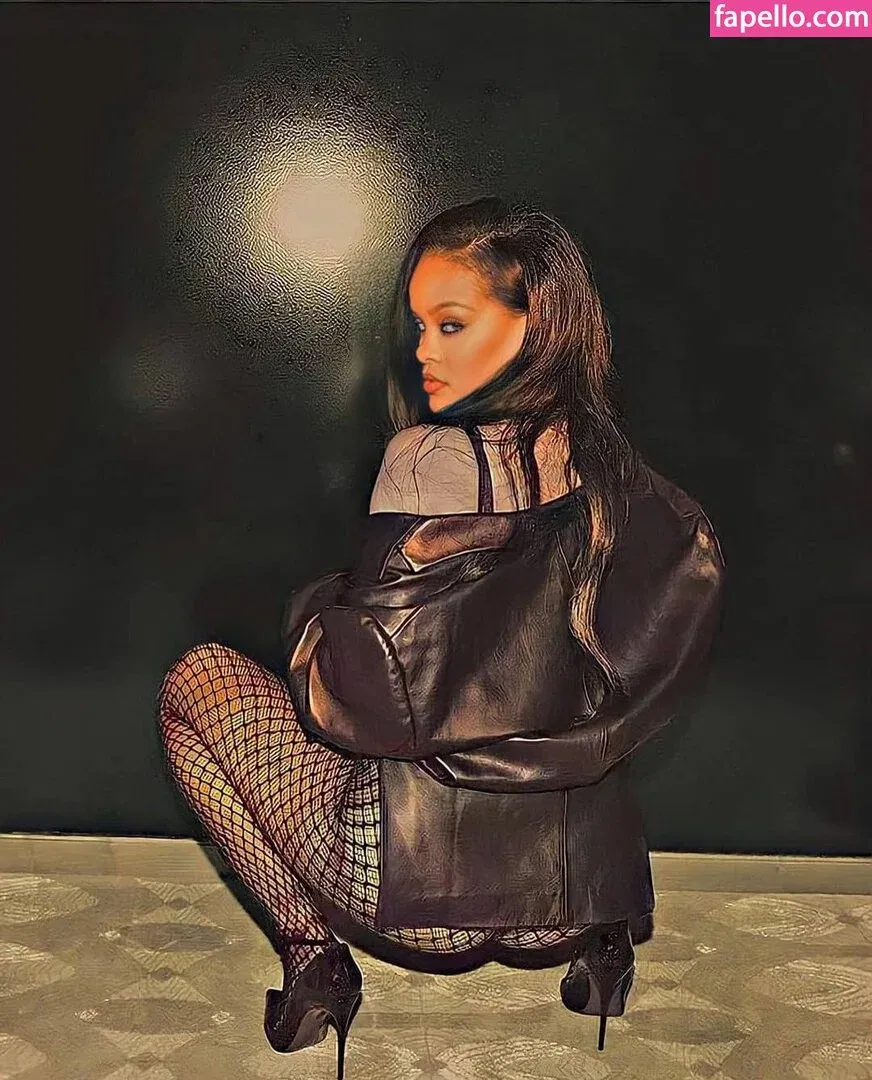 Rihanna Onlyfans Photo Gallery 