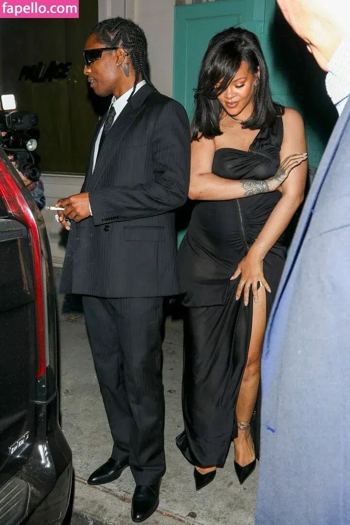 Rihanna Onlyfans Photo Gallery 