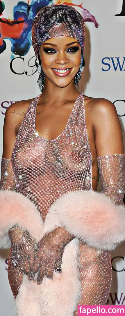 Rihanna Onlyfans Photo Gallery 