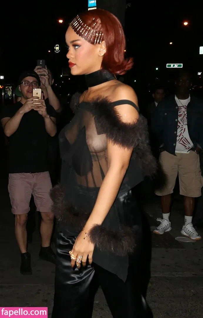 Rihanna Onlyfans Photo Gallery 