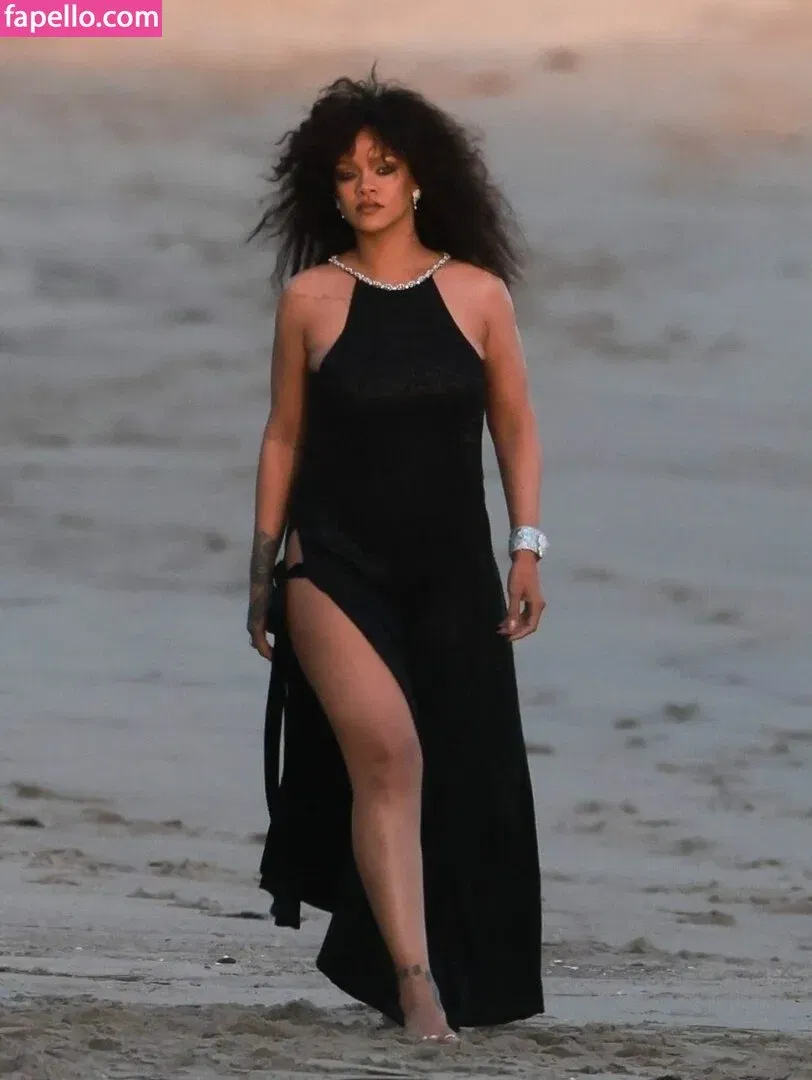 Rihanna Onlyfans Photo Gallery 