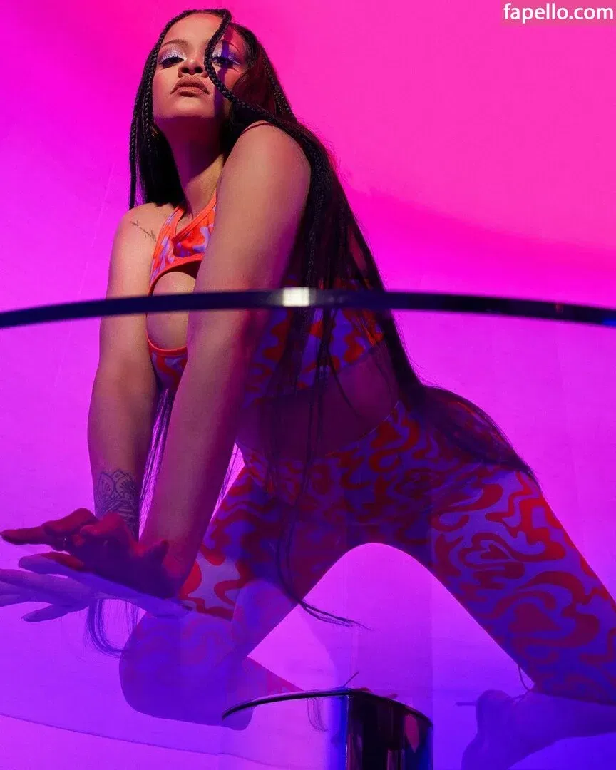 Rihanna Onlyfans Photo Gallery 