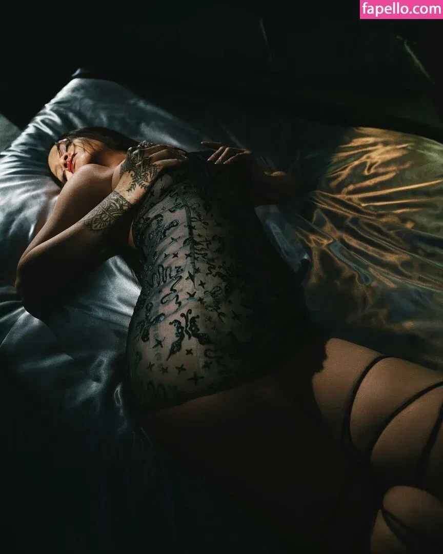 Rihanna Onlyfans Photo Gallery 