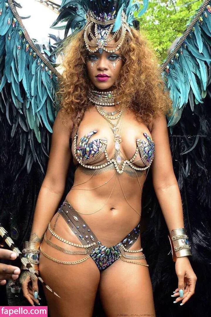 Rihanna Onlyfans Photo Gallery 