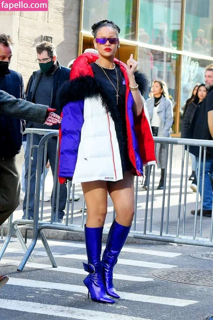 Rihanna Onlyfans Photo Gallery 