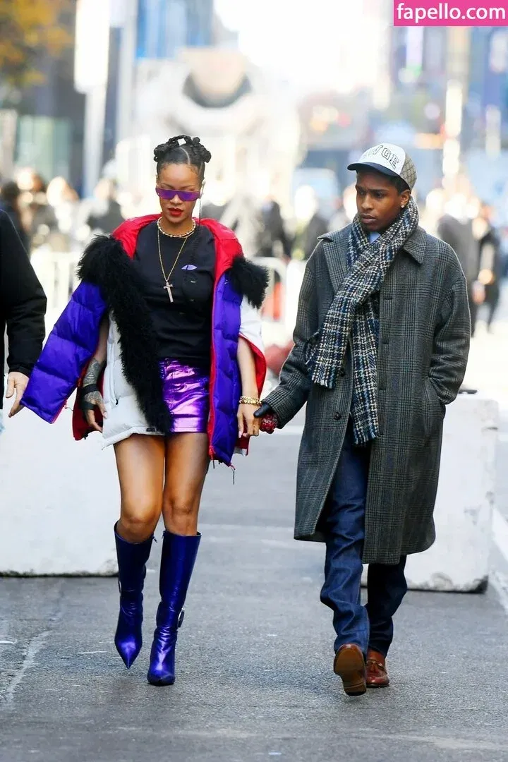 Rihanna Onlyfans Photo Gallery 