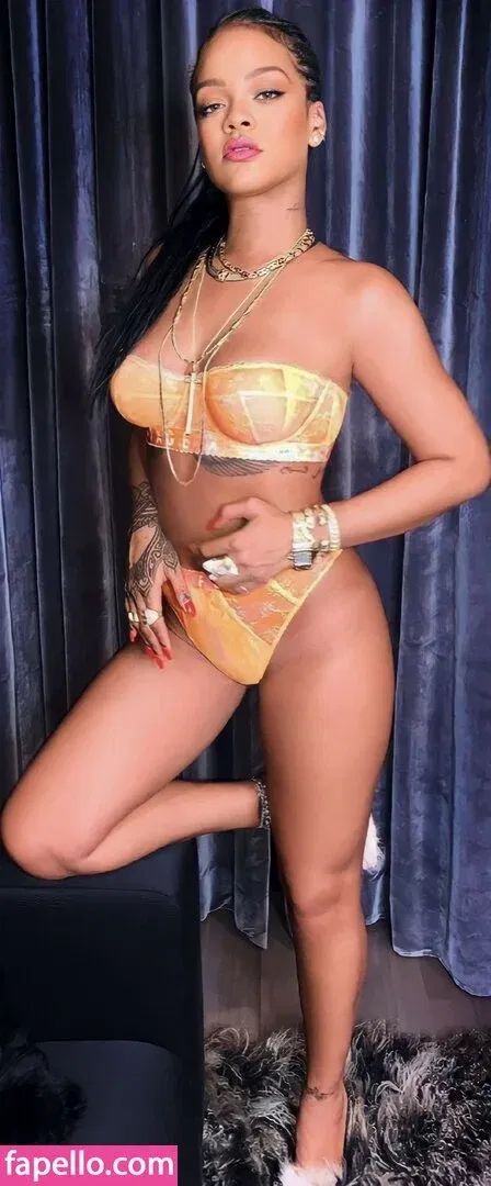Rihanna Onlyfans Photo Gallery 