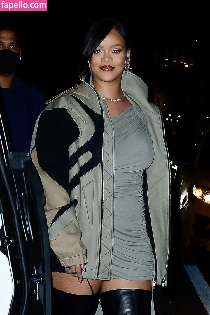 Rihanna Onlyfans Photo Gallery 
