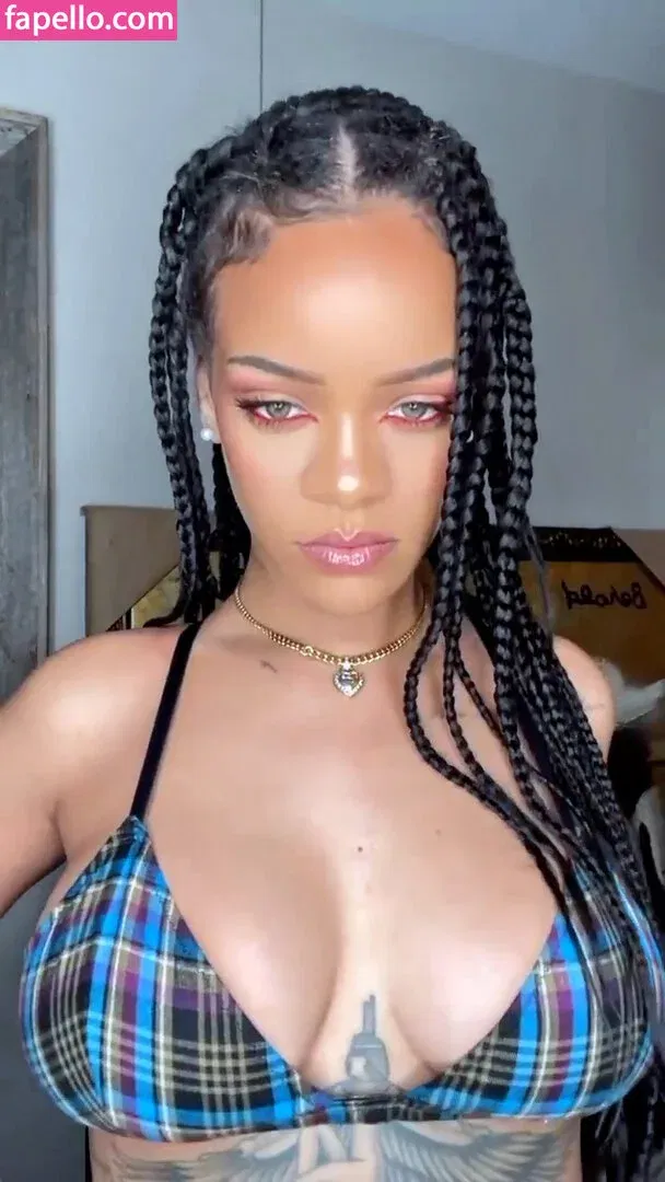 Rihanna Onlyfans Photo Gallery 