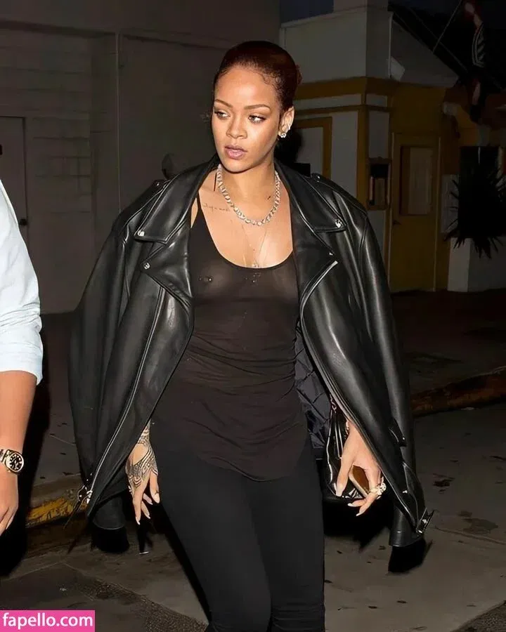 Rihanna Onlyfans Photo Gallery 