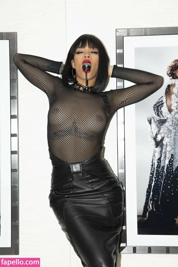 Rihanna Onlyfans Photo Gallery 