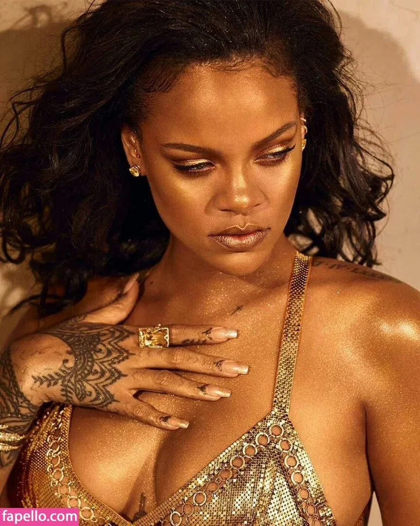 Rihanna Onlyfans Photo Gallery 