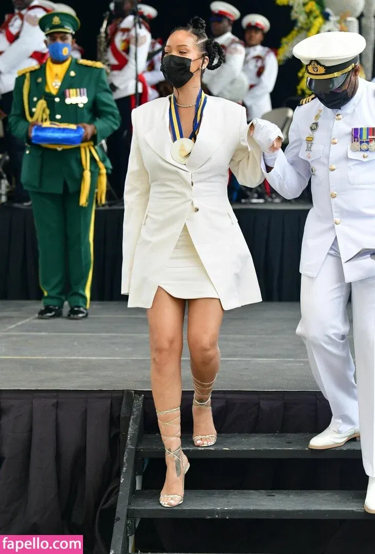 Rihanna Onlyfans Photo Gallery 