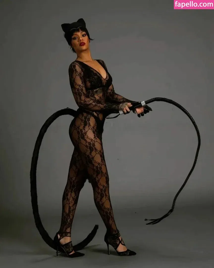 Rihanna Onlyfans Photo Gallery 