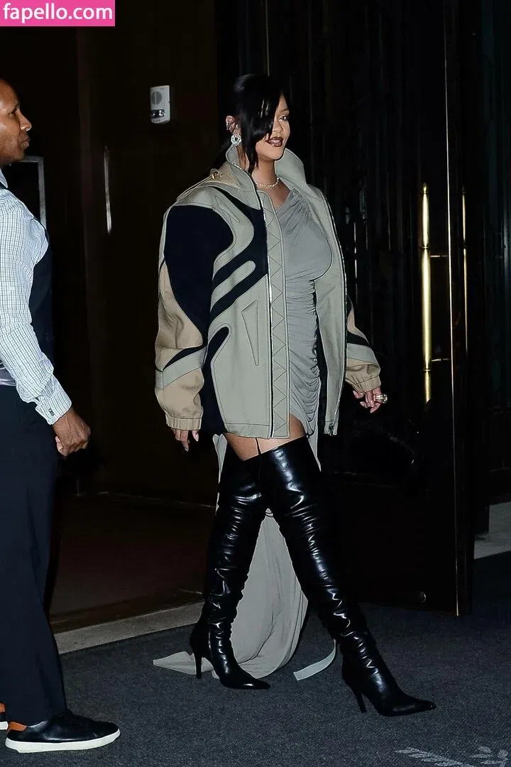 Rihanna Onlyfans Photo Gallery 