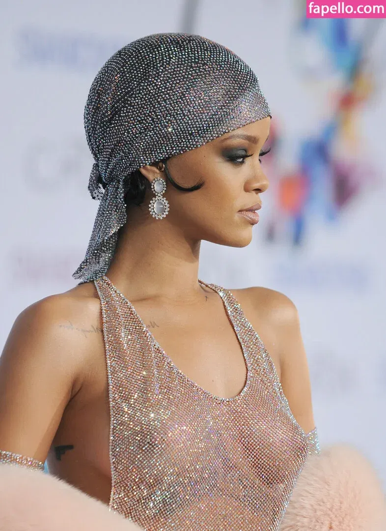Rihanna Onlyfans Photo Gallery 