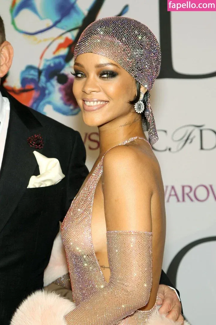 Rihanna Onlyfans Photo Gallery 