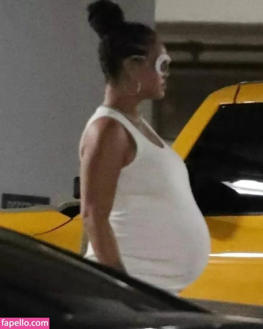 Rihanna Onlyfans Photo Gallery 