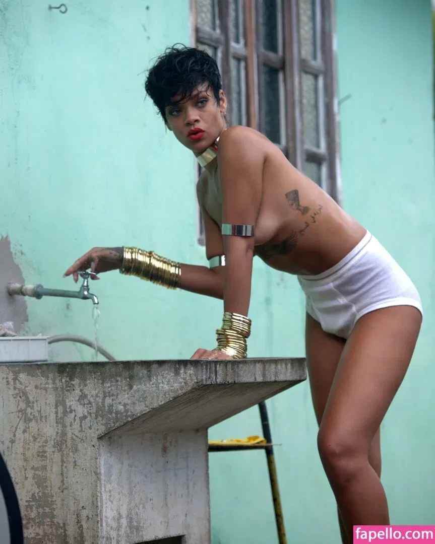 Rihanna Onlyfans Photo Gallery 
