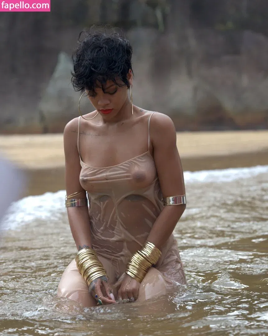 Rihanna Onlyfans Photo Gallery 