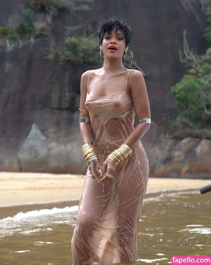 Rihanna Onlyfans Photo Gallery 