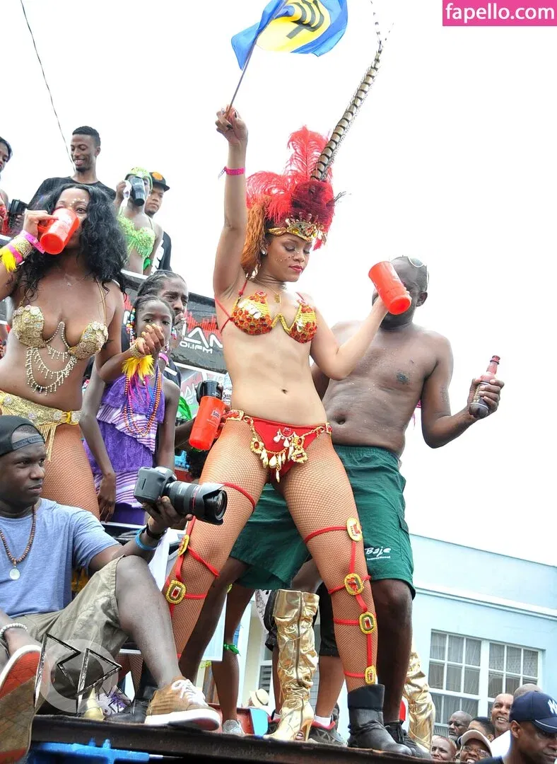 Rihanna Onlyfans Photo Gallery 