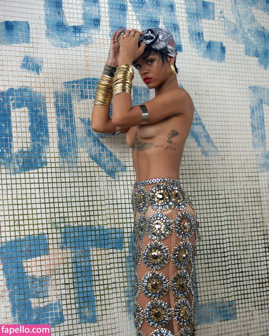 Rihanna Onlyfans Photo Gallery 