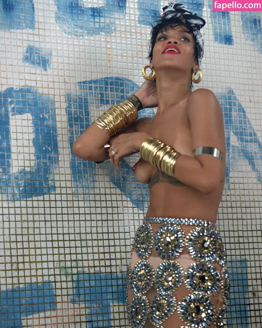 Rihanna Onlyfans Photo Gallery 