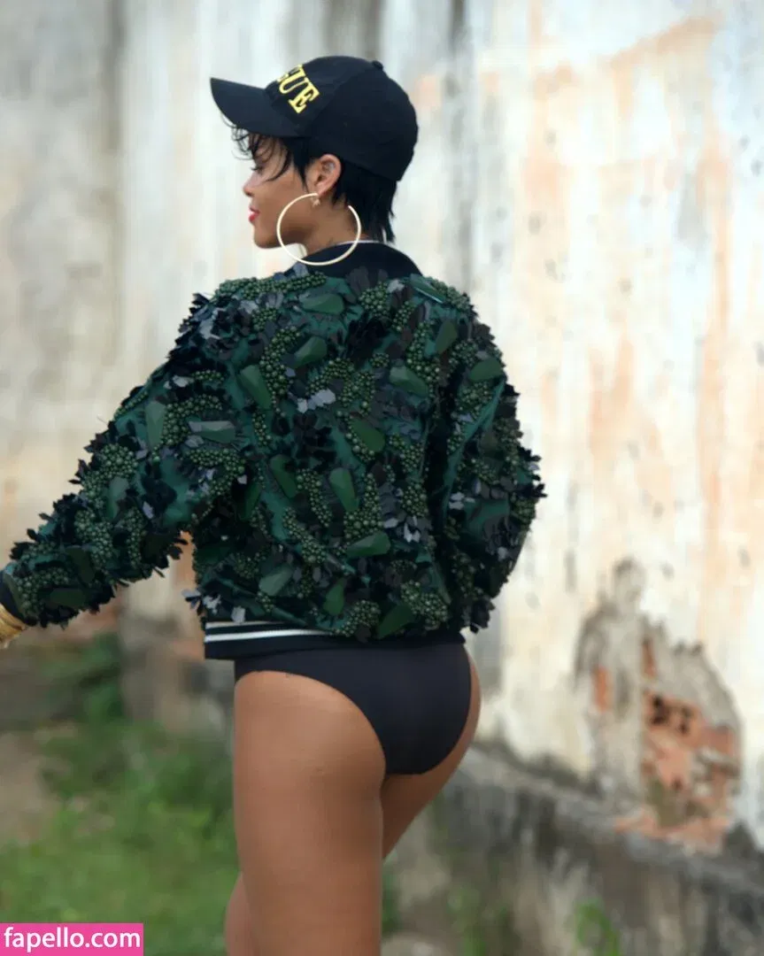 Rihanna Onlyfans Photo Gallery 
