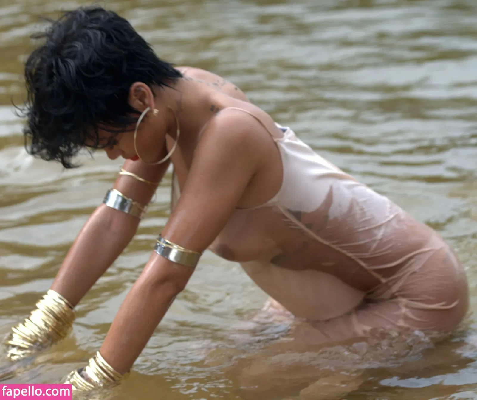 Rihanna Onlyfans Photo Gallery 