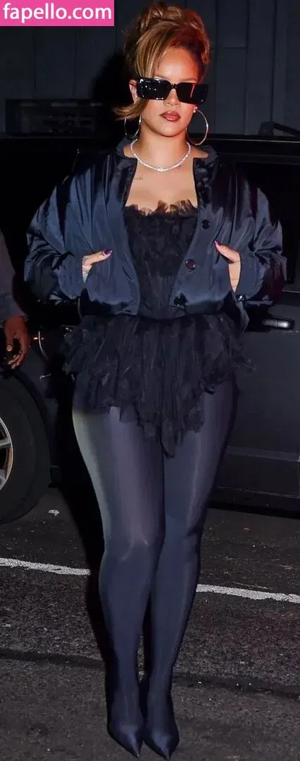 Rihanna Onlyfans Photo Gallery 