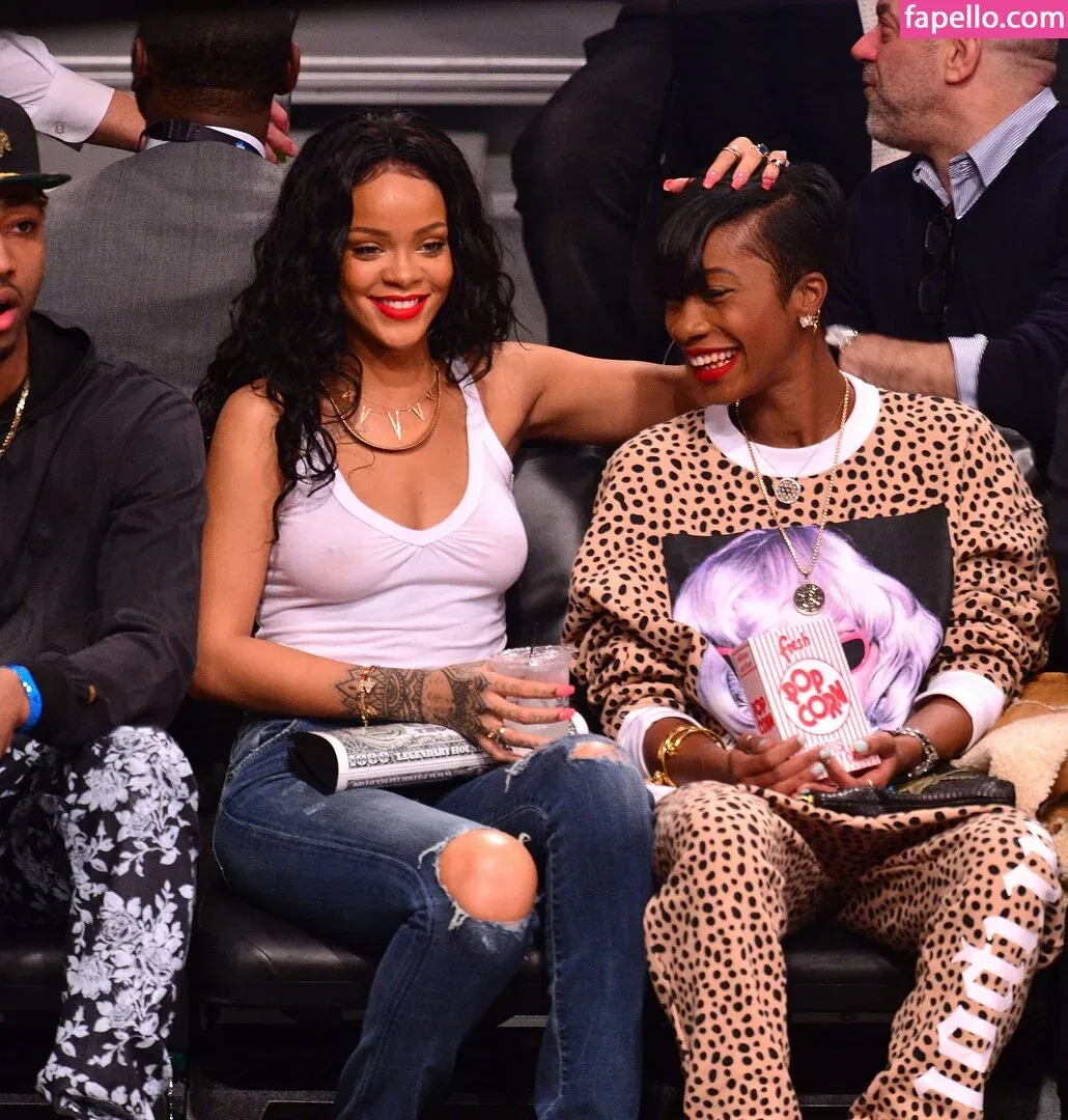 Rihanna Onlyfans Photo Gallery 