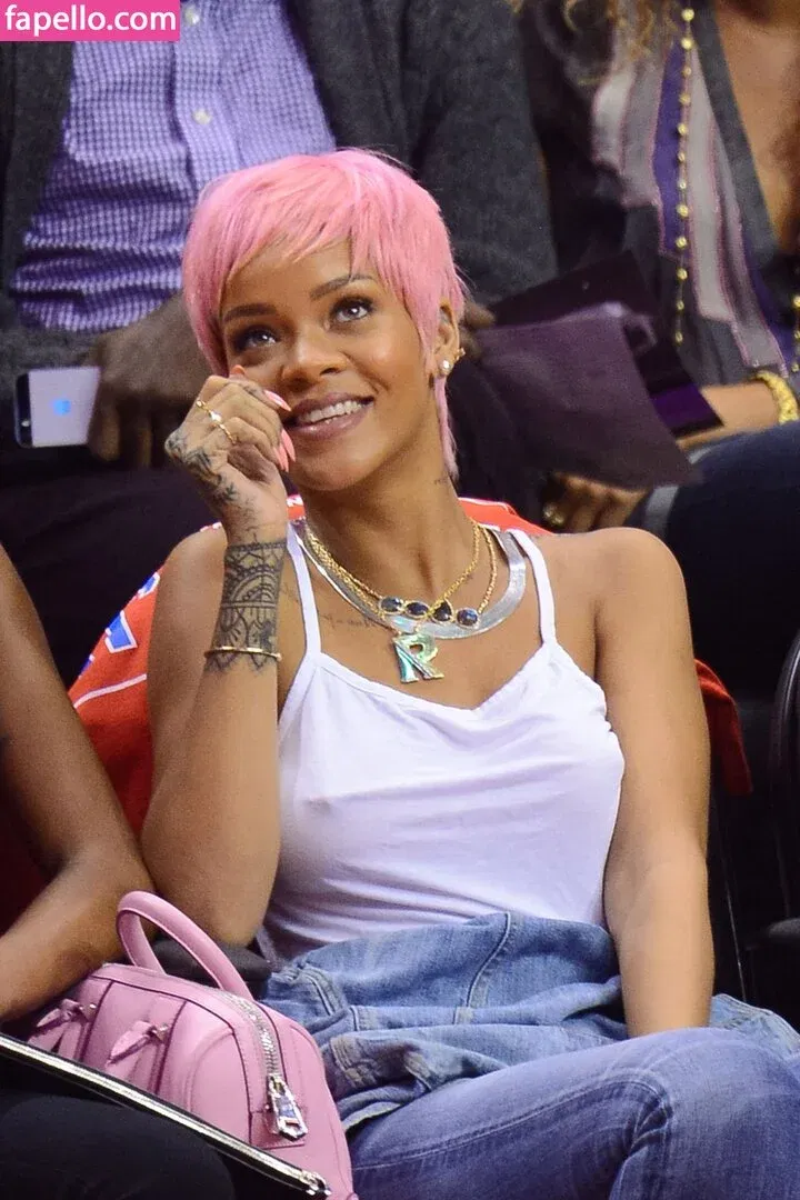 Rihanna Onlyfans Photo Gallery 