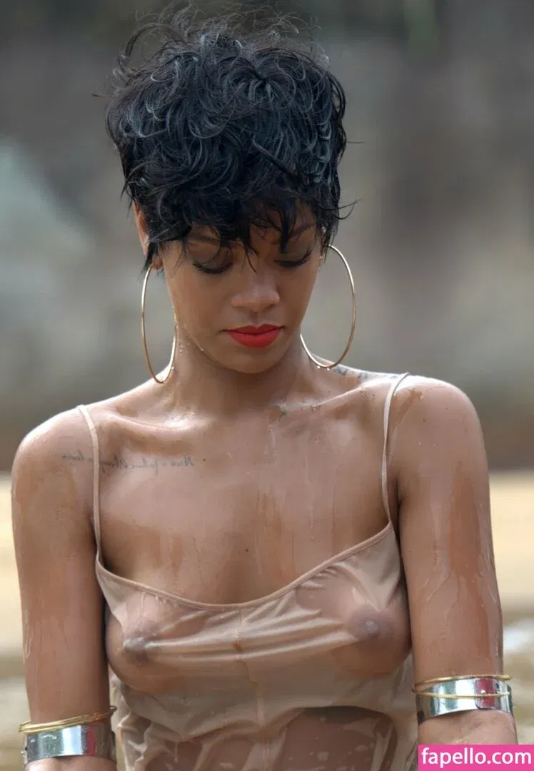 Rihanna Onlyfans Photo Gallery 