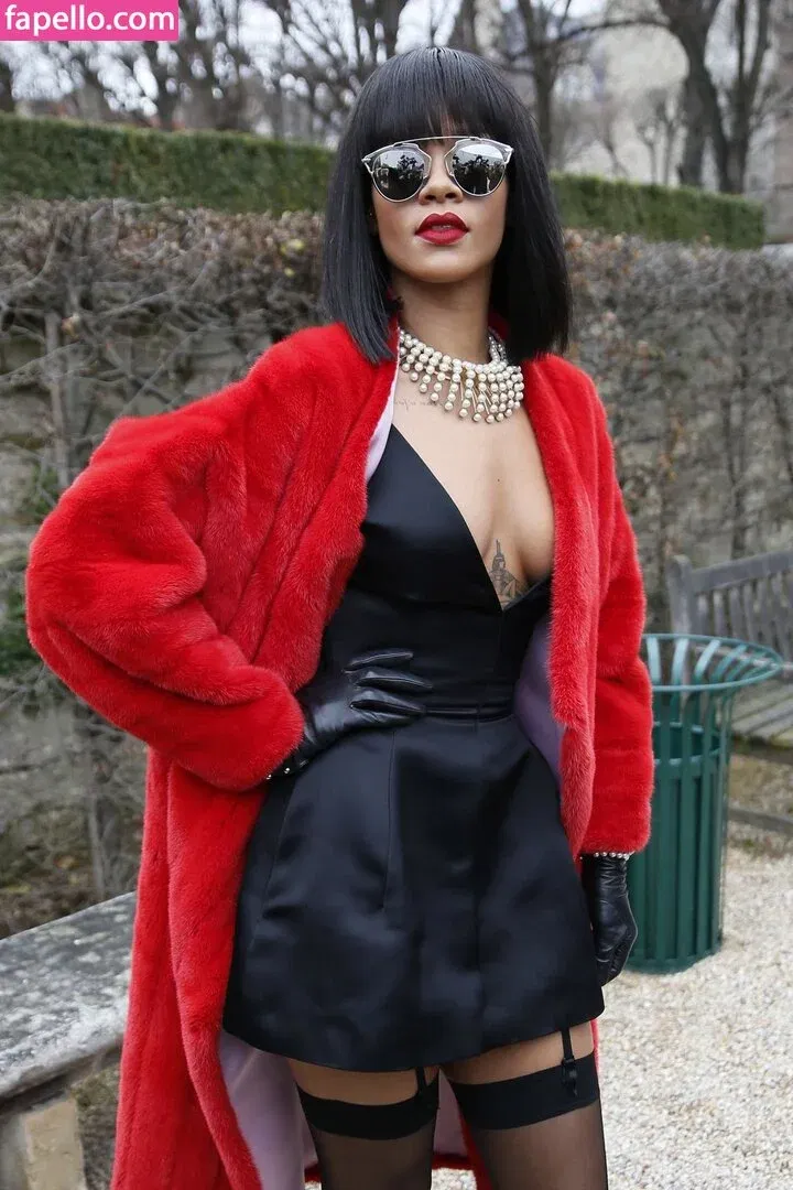 Rihanna Onlyfans Photo Gallery 