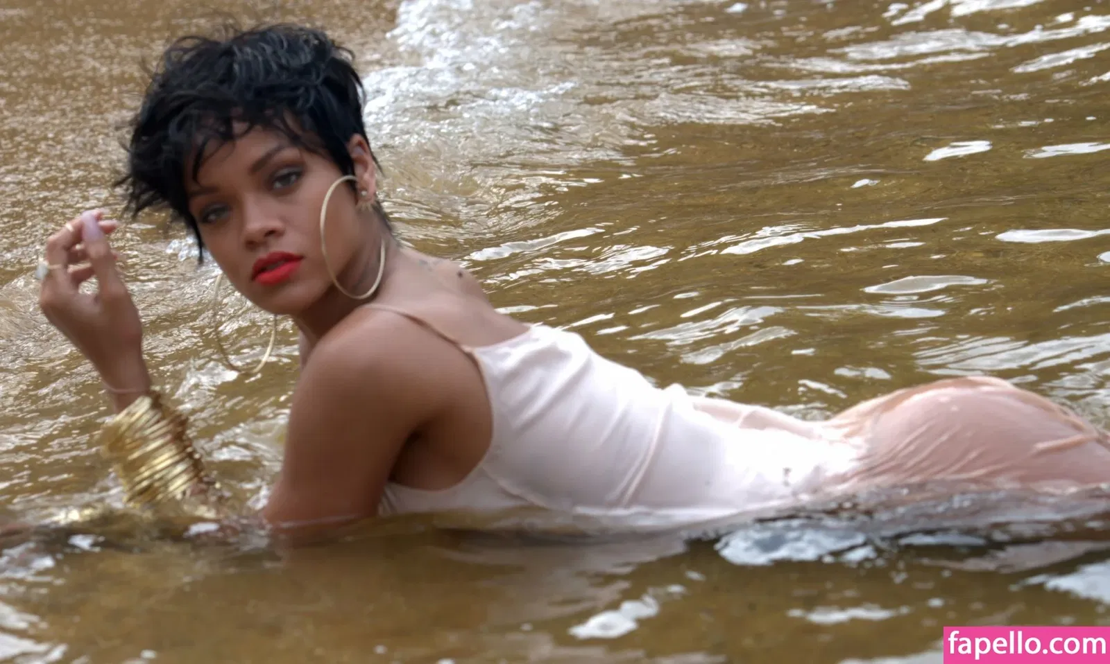 Rihanna Onlyfans Photo Gallery 