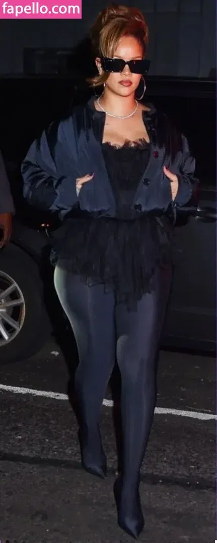 Rihanna Onlyfans Photo Gallery 